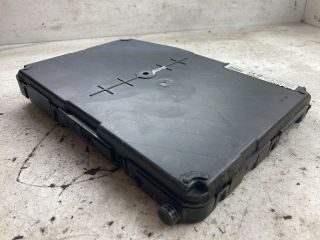 bontott RENAULT SCÉNIC II Biztosítéktábla Doboz