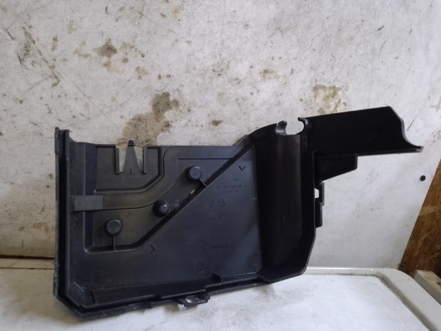 bontott RENAULT SCÉNIC II Biztosítéktábla Fedél