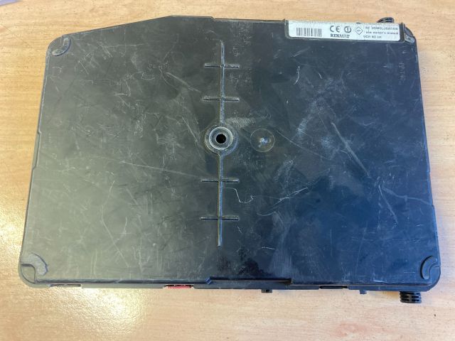 bontott RENAULT SCÉNIC II Biztosítéktábla Utastér