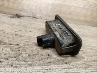 bontott RENAULT SCÉNIC II Csomagtér Nyitó Kar / Gomb