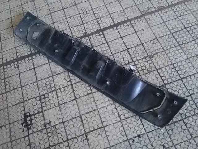 bontott RENAULT SCÉNIC II Csomagtérajtó Díszléc