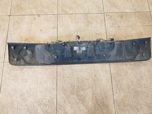 bontott RENAULT SCÉNIC II Csomagtérajtó Díszléc