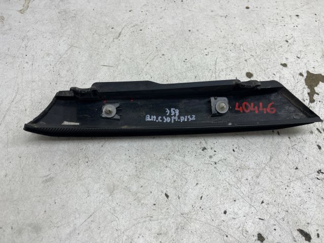 bontott RENAULT SCÉNIC II Csomagtérajtó Díszléc