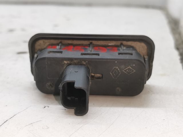 bontott RENAULT SCÉNIC II Csomagtérajtó Kapcsoló