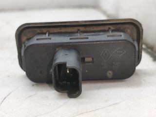 bontott RENAULT SCÉNIC II Csomagtérajtó Kapcsoló