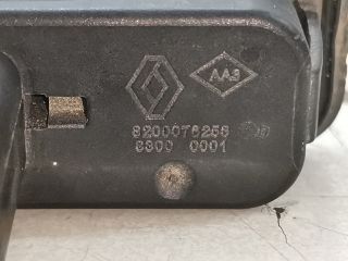 bontott RENAULT SCÉNIC II Csomagtérajtó Kapcsoló