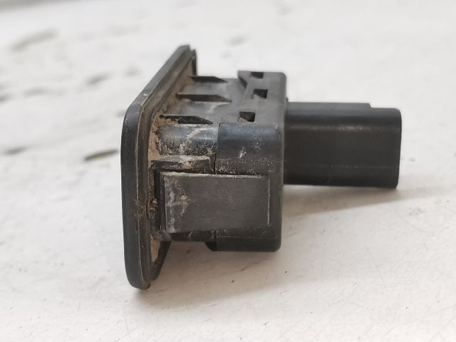 bontott RENAULT SCÉNIC II Csomagtérajtó Kapcsoló