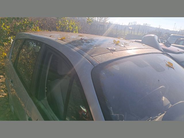 bontott RENAULT SCÉNIC II Csomagtérajtó Kilincs