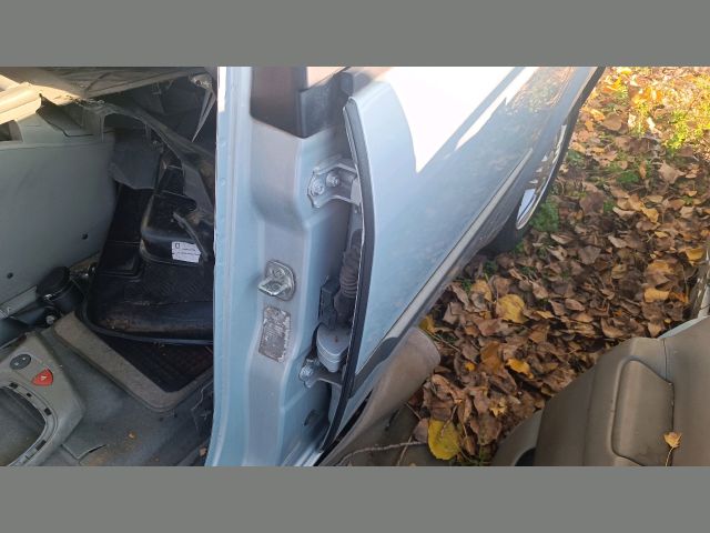 bontott RENAULT SCÉNIC II Csomagtérajtó Kilincs