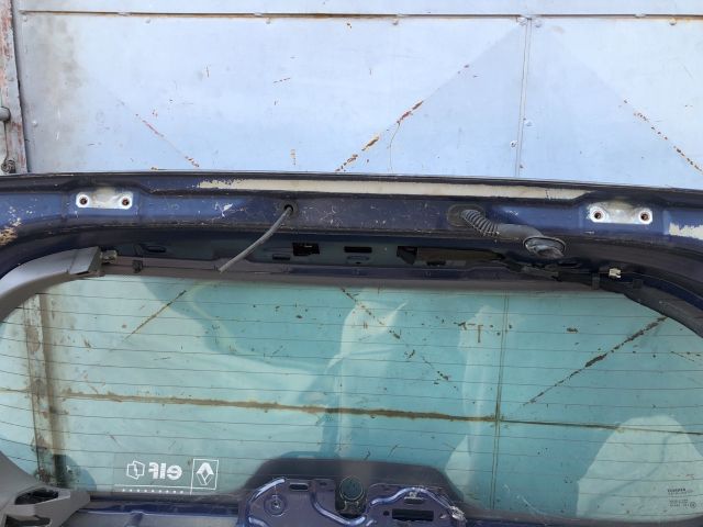 bontott RENAULT SCÉNIC II Csomagtérajtó (Részeivel)