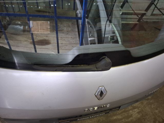 bontott RENAULT SCÉNIC II Csomagtérajtó (Részeivel)