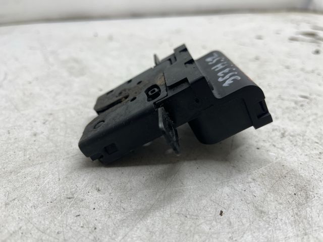 bontott RENAULT SCÉNIC II Csomagtérajtó Zárszerkezet