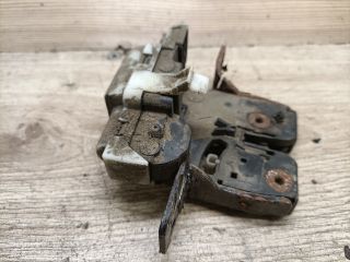 bontott RENAULT SCÉNIC II Csomagtérajtó Zárszerkezet