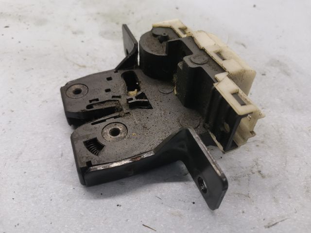 bontott RENAULT SCÉNIC II Csomagtérajtó Zárszerkezet