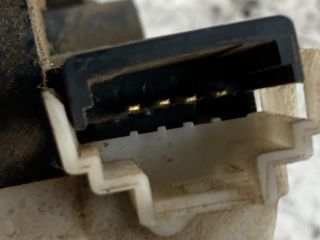 bontott RENAULT SCÉNIC II Csomagtérajtó Zárszerkezet