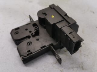 bontott RENAULT SCÉNIC II Csomagtérajtó Zárszerkezet