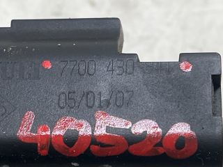 bontott RENAULT SCÉNIC II Csomagtérajtó Zárszerkezet