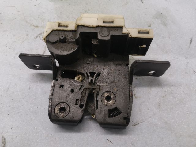 bontott RENAULT SCÉNIC II Csomagtérajtó Zárszerkezet