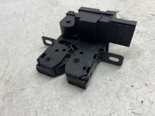 bontott RENAULT SCÉNIC II Csomagtérajtó Zárszerkezet