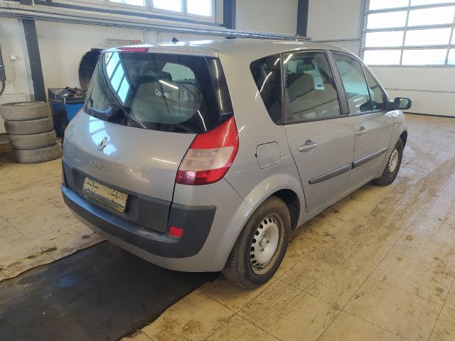 bontott RENAULT SCÉNIC II Csomagtérajtó Zárszerkezet