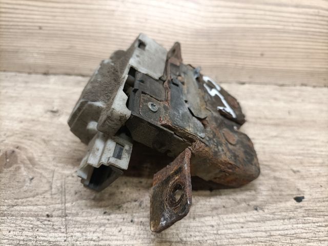 bontott RENAULT SCÉNIC II Csomagtérajtó Zárszerkezet