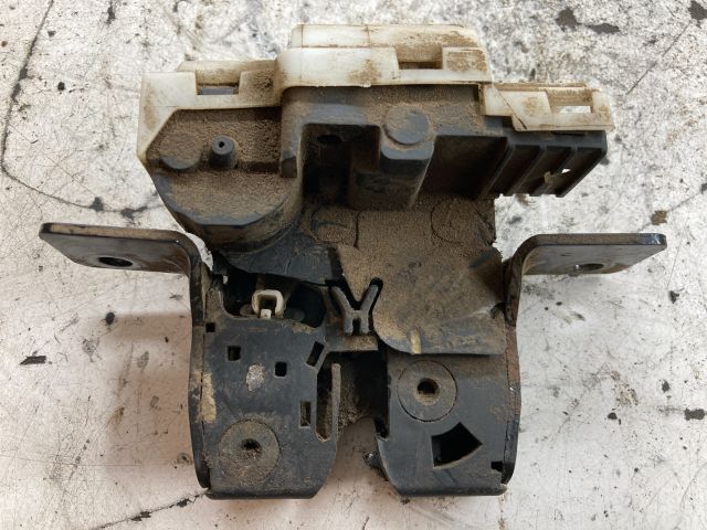 bontott RENAULT SCÉNIC II Csomagtérajtó Zárszerkezet