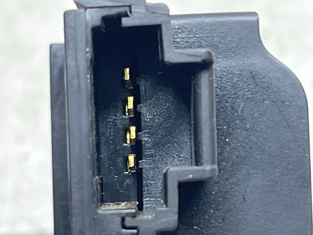 bontott RENAULT SCÉNIC II Csomagtérajtó Zárszerkezet