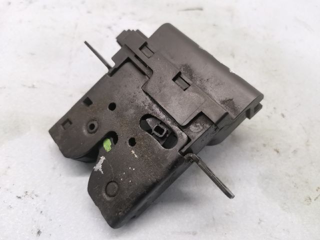 bontott RENAULT SCÉNIC II Csomagtérajtó Zárszerkezet