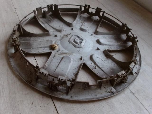 bontott RENAULT SCÉNIC II Dísztárcsa (1 db)