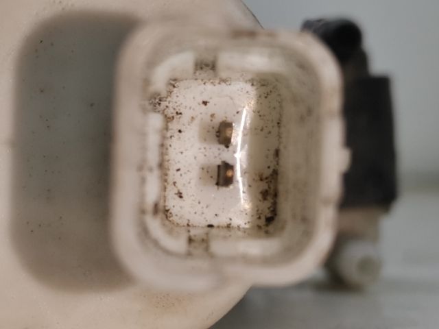 bontott RENAULT SCÉNIC II Első Ablakmosó Szivattyú