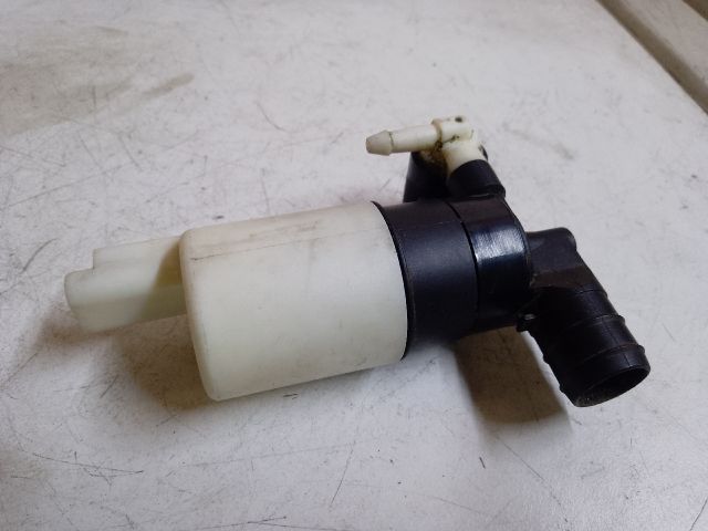 bontott RENAULT SCÉNIC II Első Ablakmosó Szivattyú