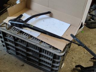 bontott RENAULT SCÉNIC II Első Ablaktörlő Kar