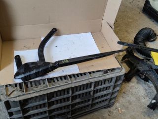 bontott RENAULT SCÉNIC II Első Ablaktörlő Kar