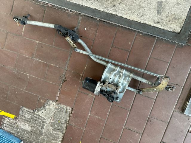 bontott RENAULT SCÉNIC II Első Ablaktörlő Motor