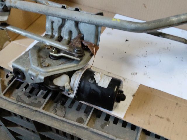 bontott RENAULT SCÉNIC II Első Ablaktörlő Motor