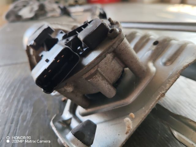 bontott RENAULT SCÉNIC II Első Ablaktörlő Szerkezet Motorral