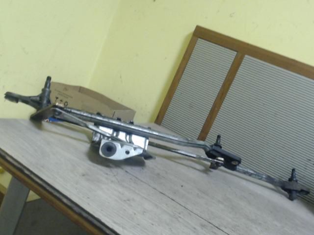 bontott RENAULT SCÉNIC II Első Ablaktörlő Szerkezet