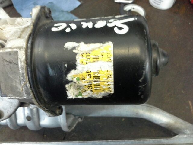 bontott RENAULT SCÉNIC II Első Ablaktörlő Szerkezet