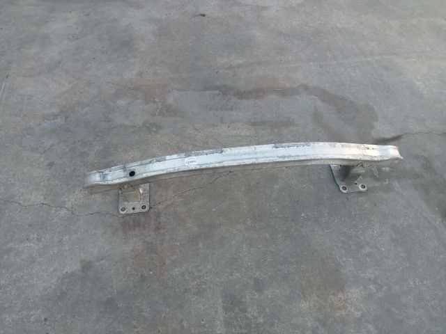 bontott RENAULT SCÉNIC II Első Lökhárító Merevítő (Fém)