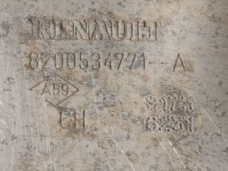 bontott RENAULT SCÉNIC II Első Lökhárító Merevítő (Fém)