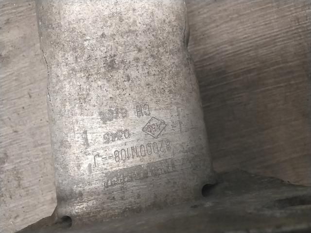 bontott RENAULT SCÉNIC II Első Lökhárító Merevítő (Fém)