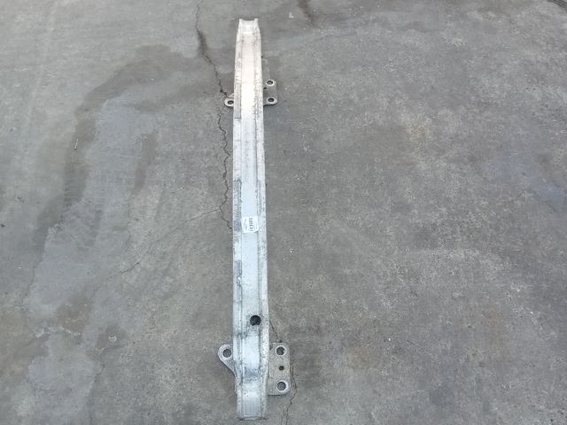 bontott RENAULT SCÉNIC II Első Lökhárító Merevítő (Fém)