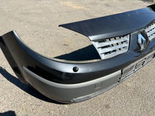 bontott RENAULT SCÉNIC II Első Lökhárító (Részeivel)