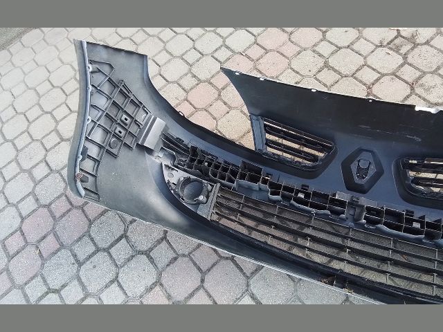bontott RENAULT SCÉNIC II Első Lökhárító (Részeivel)