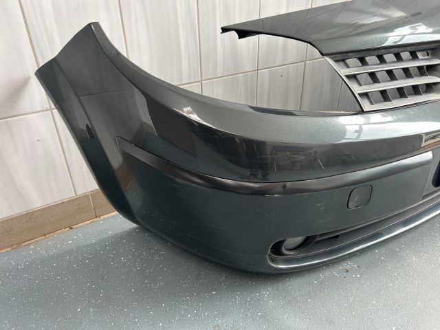 bontott RENAULT SCÉNIC II Első Lökhárító (Részeivel)