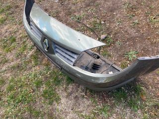 bontott RENAULT SCÉNIC II Első Lökhárító (Részeivel)