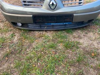 bontott RENAULT SCÉNIC II Első Lökhárító (Részeivel)