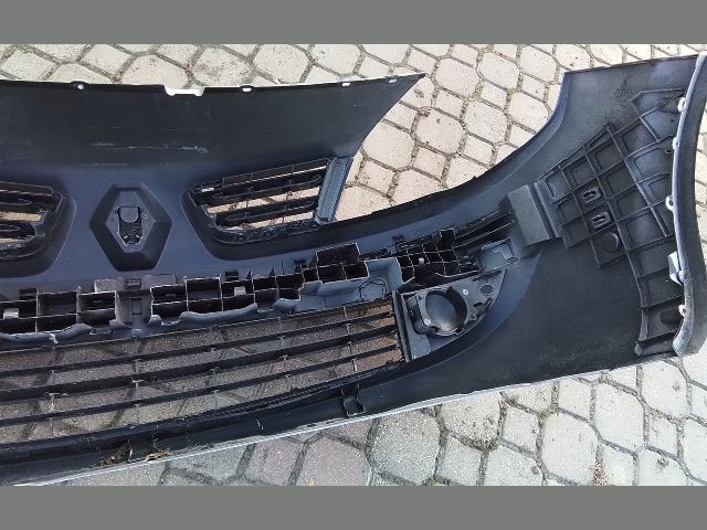 bontott RENAULT SCÉNIC II Első Lökhárító (Részeivel)