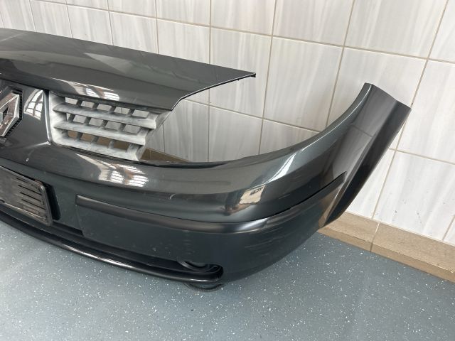 bontott RENAULT SCÉNIC II Első Lökhárító (Részeivel)