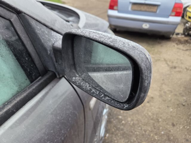 bontott RENAULT SCÉNIC II Első Lökhárító (Részeivel)